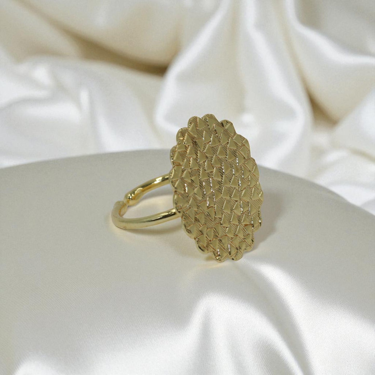 Traditional Textured Gold-Plated Adjustable Finger Ring