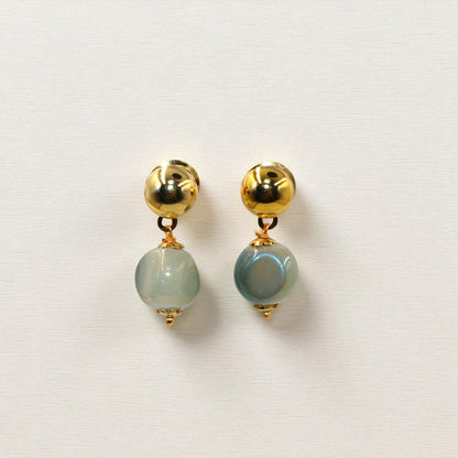 Elegant Green Bead & Dual-Tone Chain Necklace with Matching Earrings